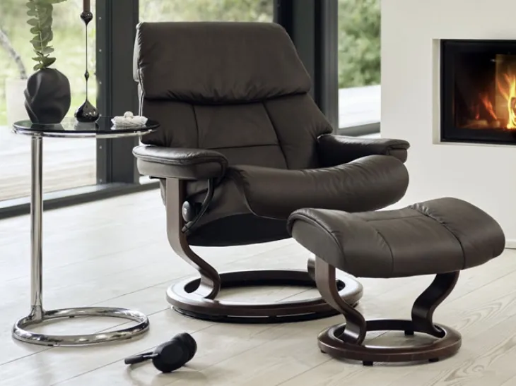 Poltrona relax in pelle Ruby di Stressless